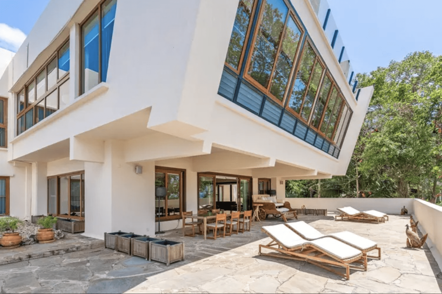 Cocokinondo 7 Bedroom Luxury villa in Diani 2025-11-13 at 15.26.58